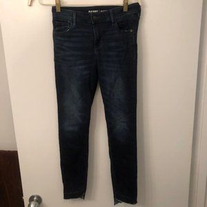 Old Navy Rockstar Mid-rise Jeans - size 2